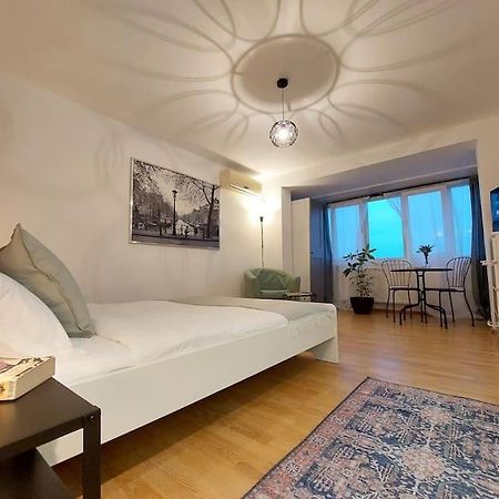 Sweet Dreams Suites Cismigiu Studio Boekarest Buitenkant foto
